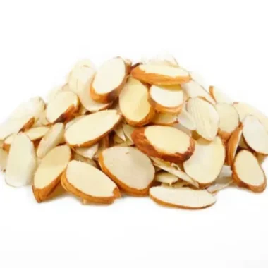 Almendra fileteada con cutícula
